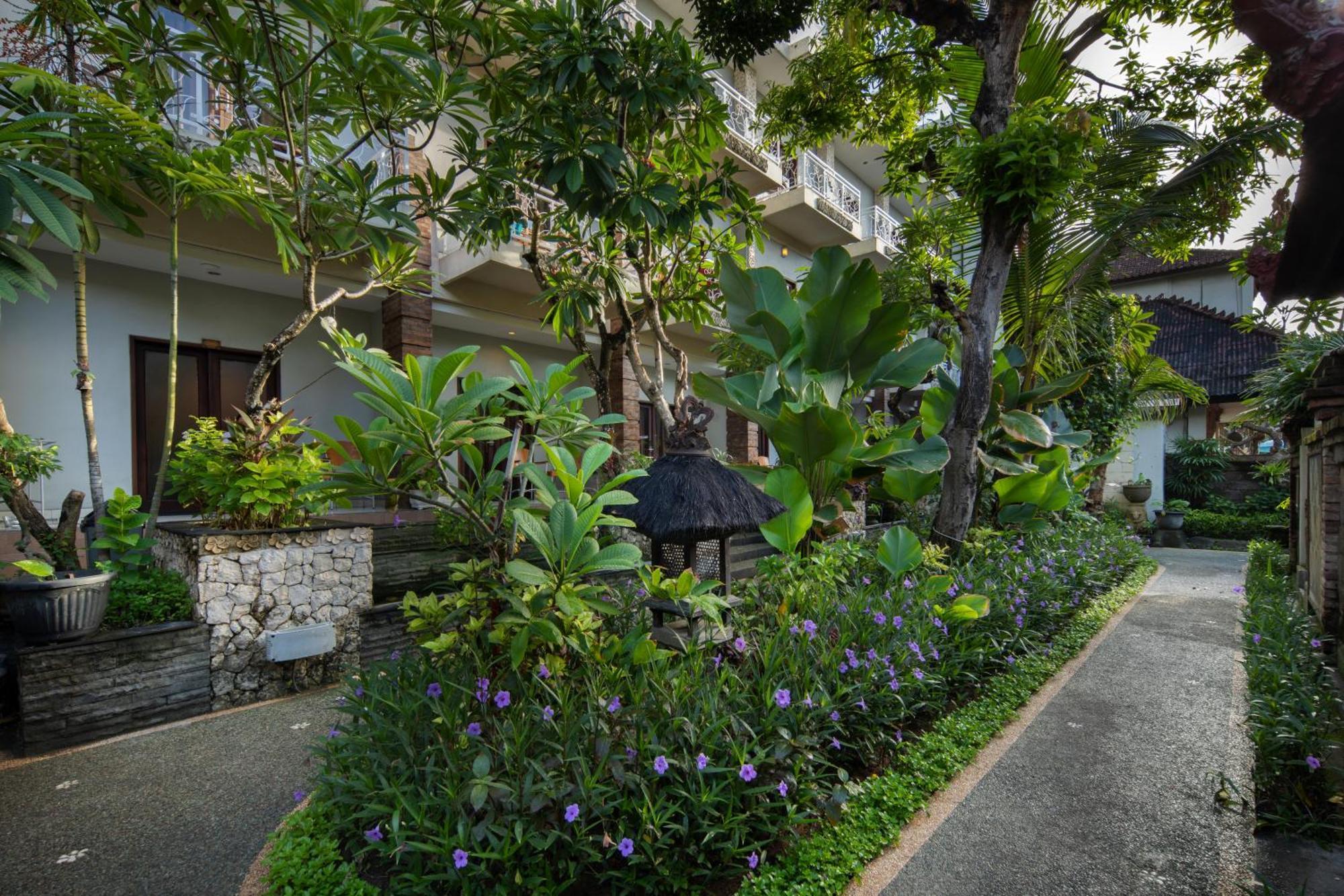 Legian Village Beach Resort - Chse Certified Exterior photo